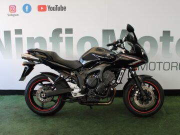 Yamaha FZ6 Fazer S2 – 2010