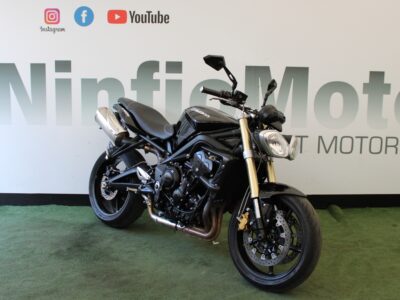 Triumph Street Triple 675 – 2011