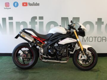 Triumph Speed Triple 1050 R – 2012